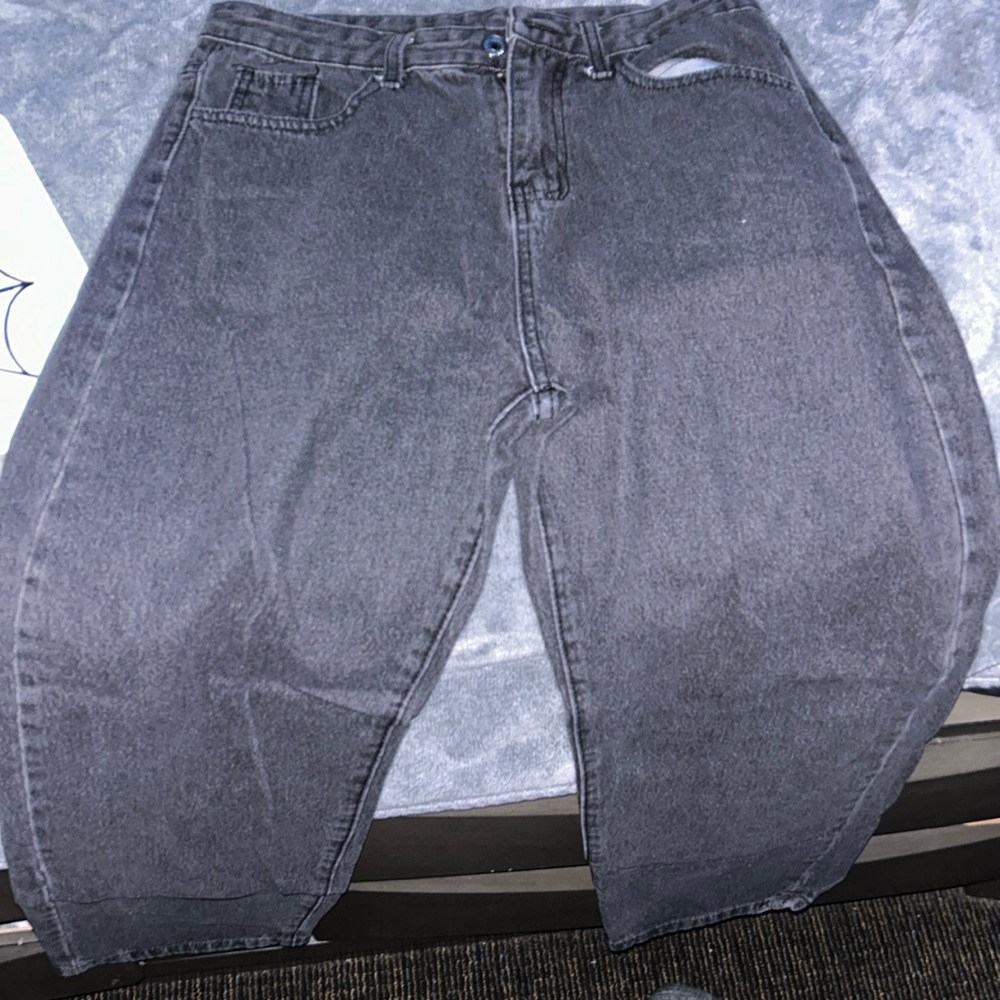 Black baggy pants